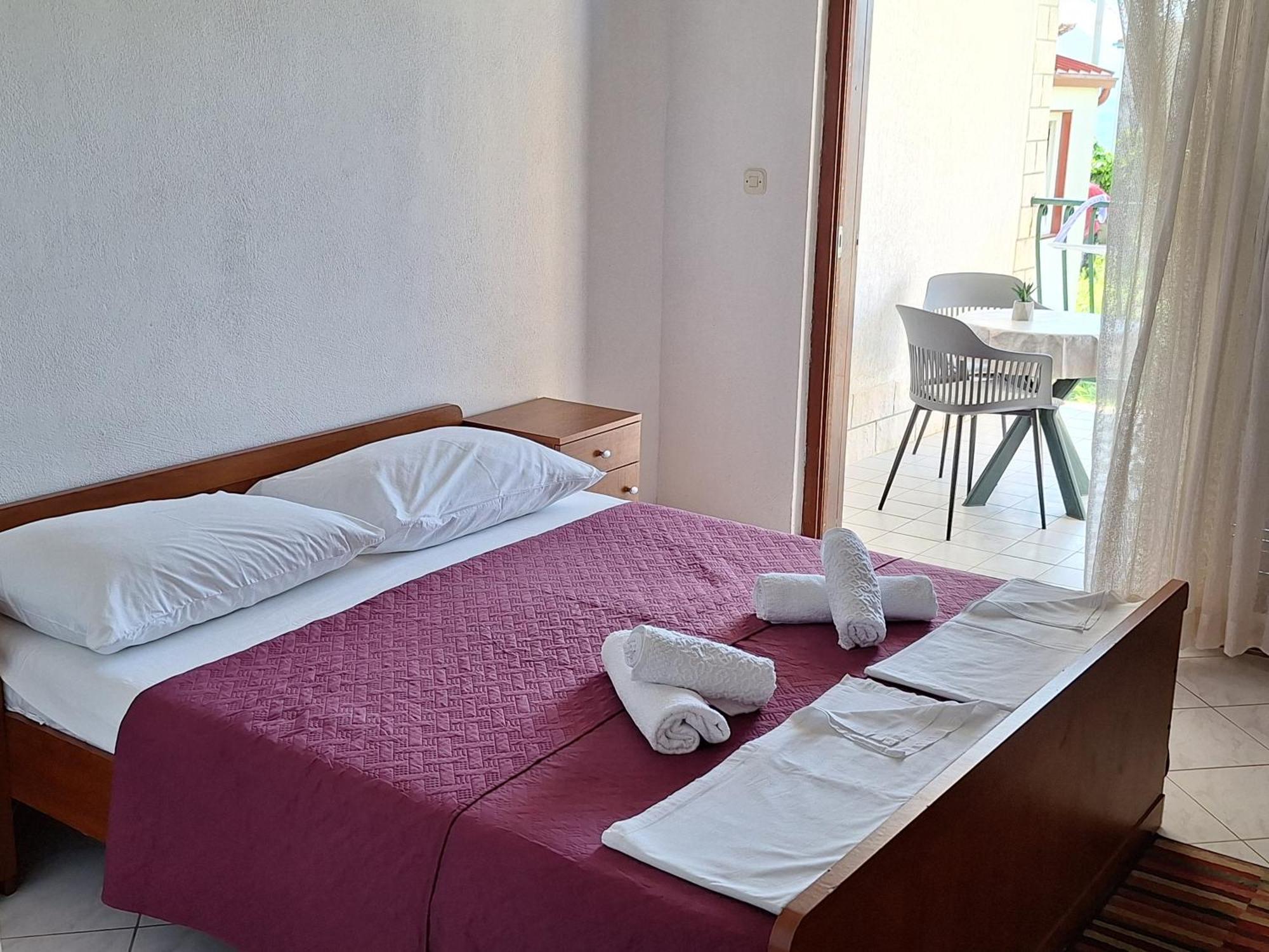 Ante Apartments Duće Szoba fotó
