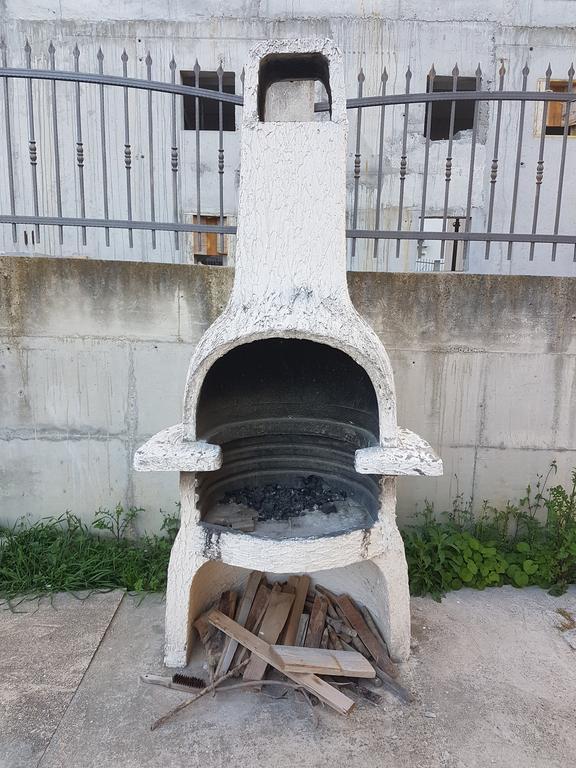 Ante Apartments Duće Kültér fotó
